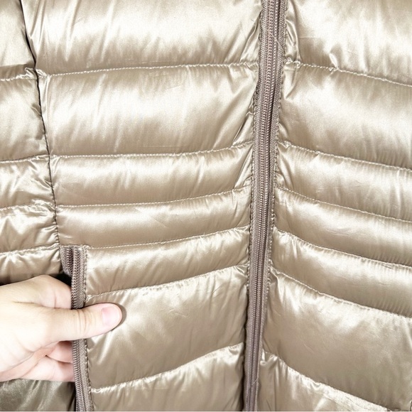 Andrew Marc Packable Down Parka Size XS - Picture 4 of 11